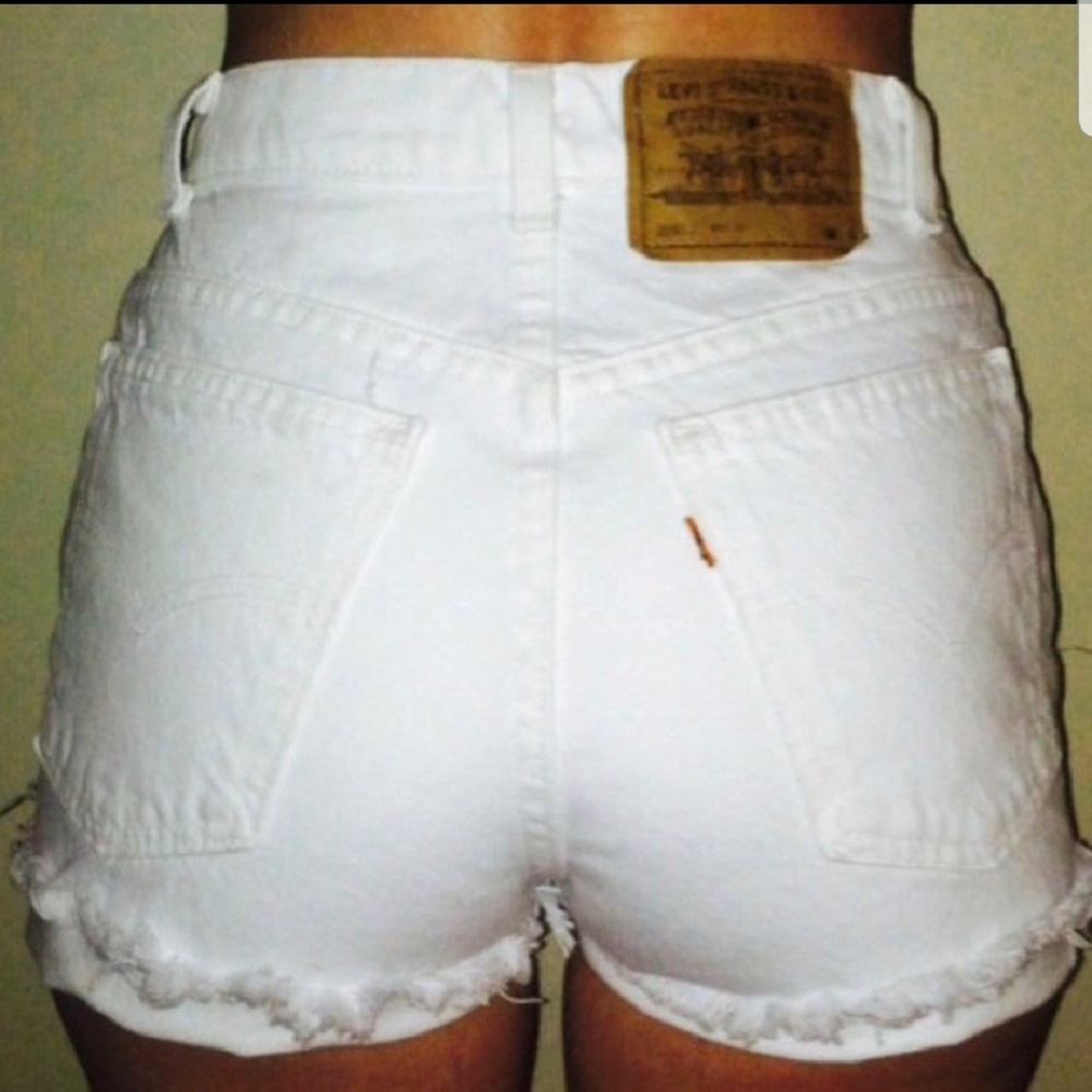 Levi's Vintage 550 White Denim High Wasted Shorts